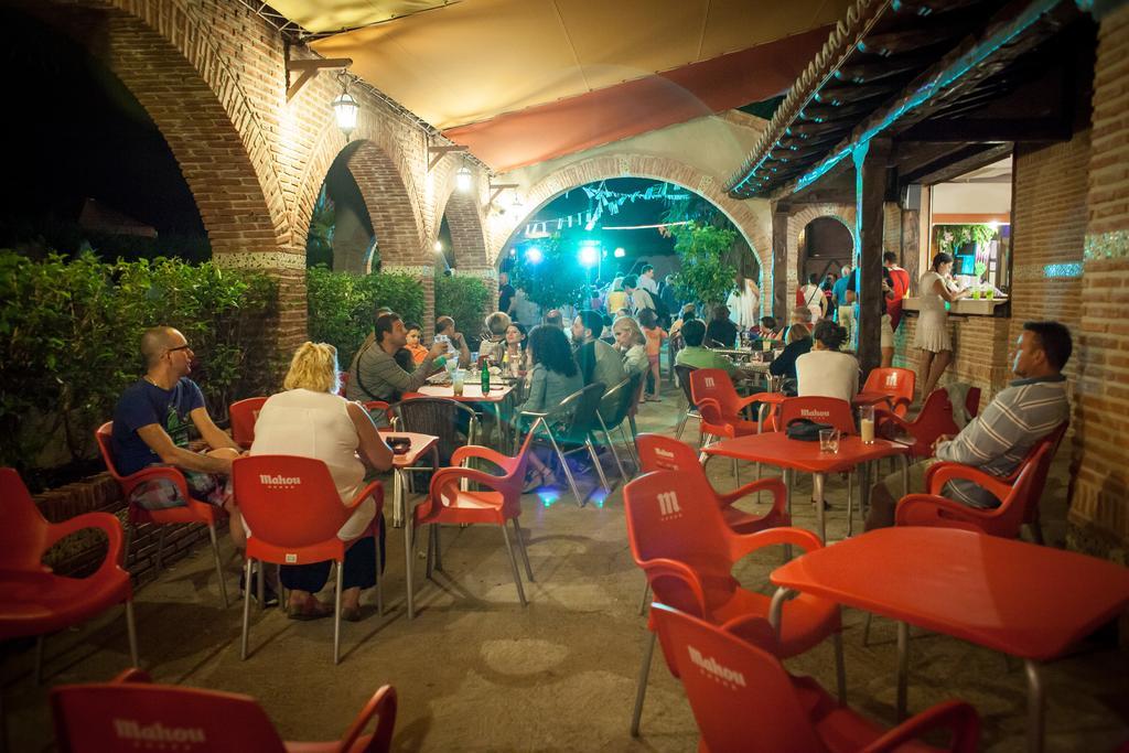 Complejo Turístico Las Cañadas Casas de Campo- Actividades Gratuitas Todos los Fines de Semana Banos De Montemayor Exterior foto