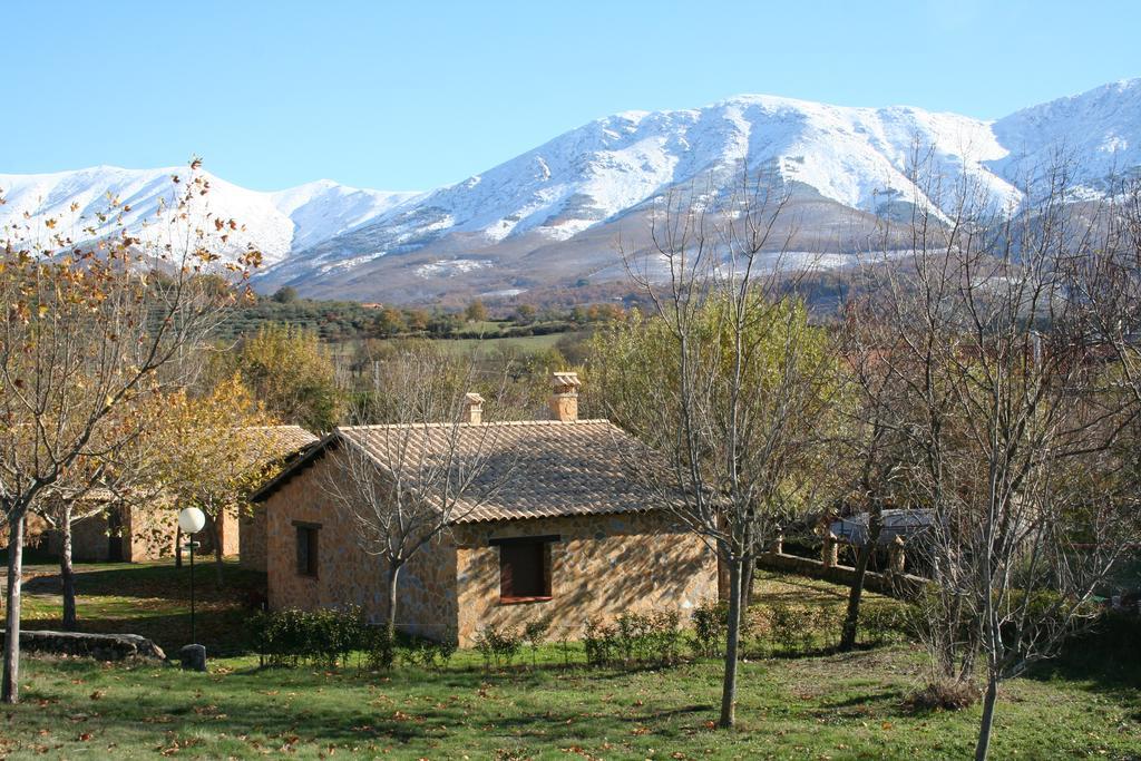 Complejo Turístico Las Cañadas Casas de Campo- Actividades Gratuitas Todos los Fines de Semana Banos De Montemayor Exterior foto