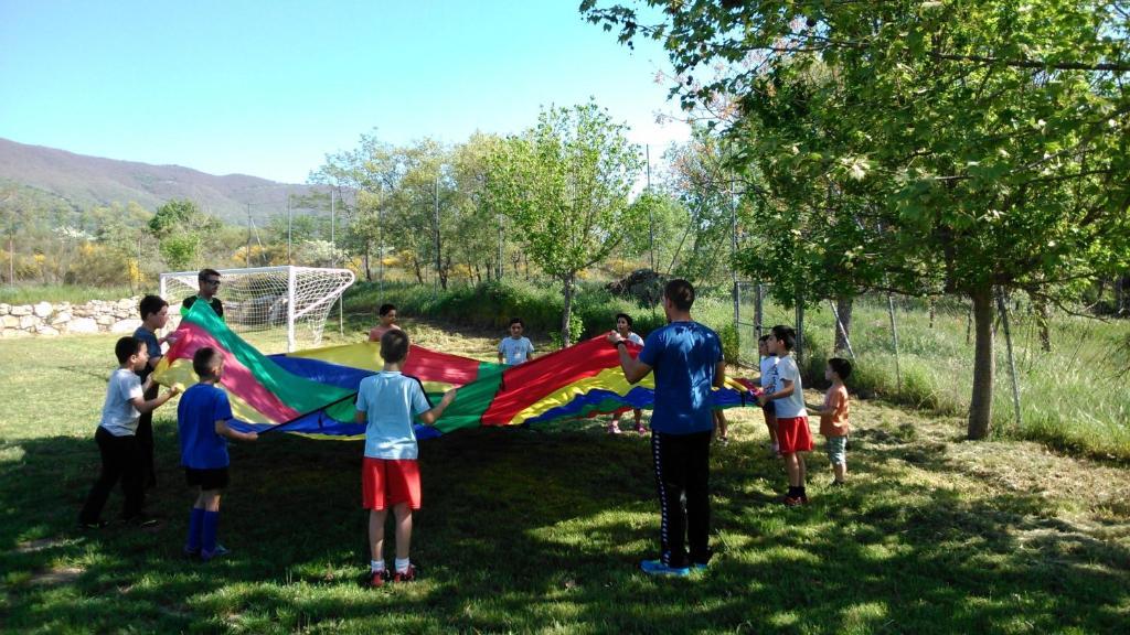 Complejo Turístico Las Cañadas Casas de Campo- Actividades Gratuitas Todos los Fines de Semana Banos De Montemayor Exterior foto